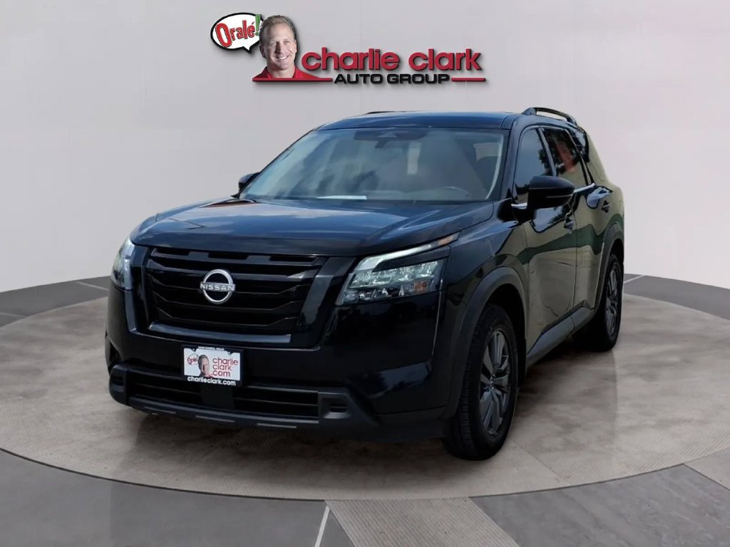  Nissan Pathfinder