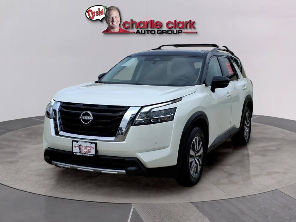  Nissan Pathfinder