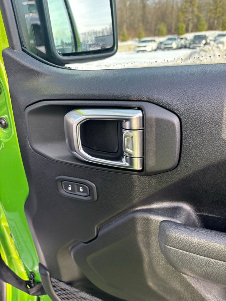 2025 Jeep Wrangler 4-Door Sport - Photo 19