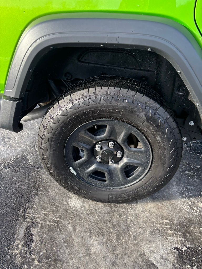 2025 Jeep Wrangler 4-Door Sport - Photo 23