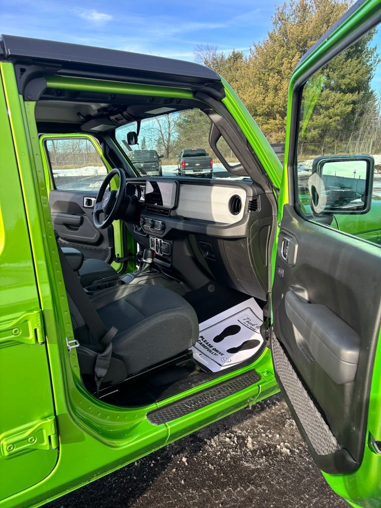 2025 Jeep Wrangler 4-Door Sport - Photo 21