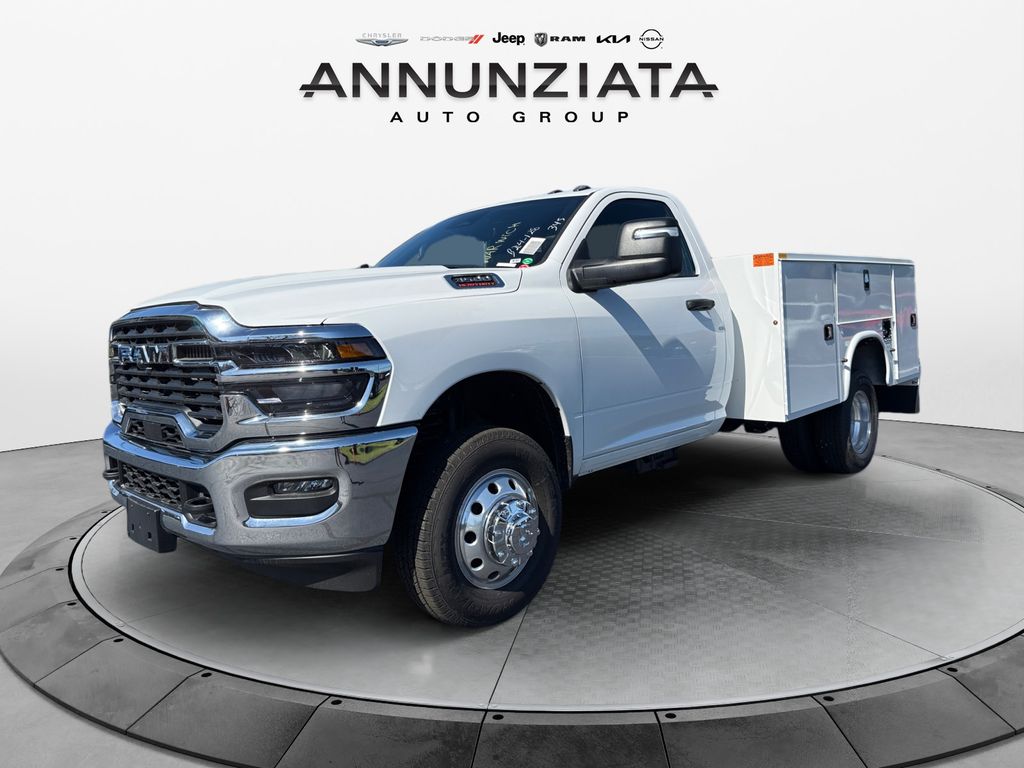 2025 RAM 3500 Chassis