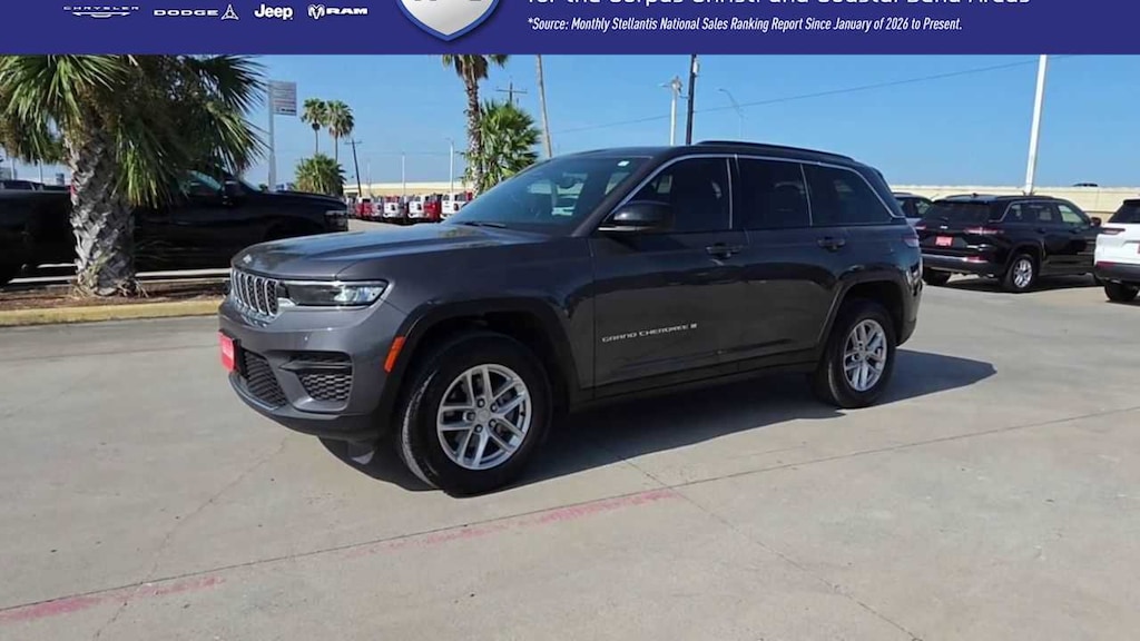 Certified 2025 Jeep Grand Cherokee Laredo SUV