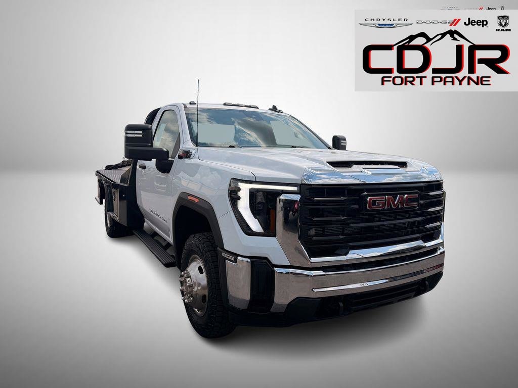 2024 GMC Sierra 3500 Chassis Cab Pro