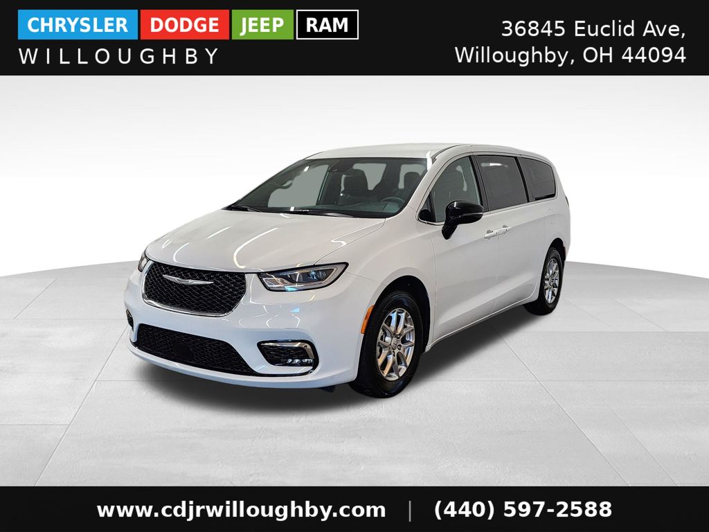 2025 Chrysler Pacifica