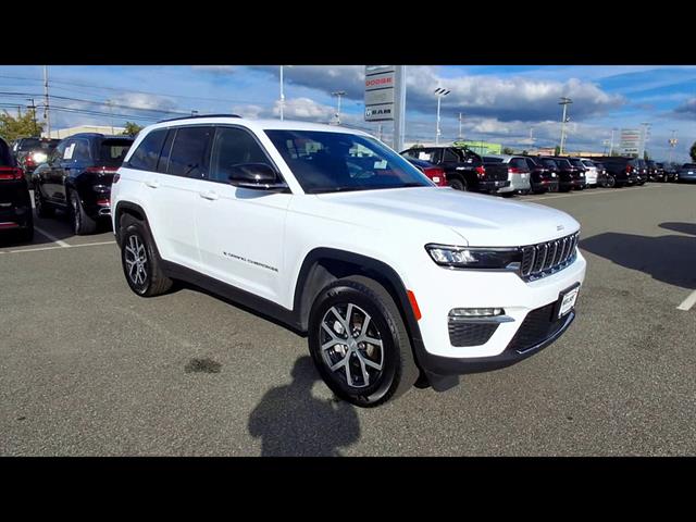 Used 2025 Jeep Grand Cherokee Limited SUV