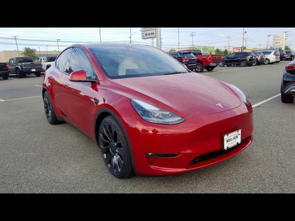 Used 2022 Tesla Model Y Performance SUV