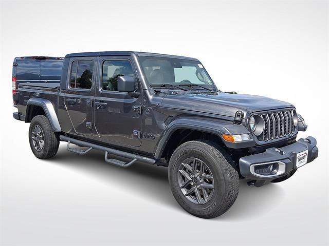 2025 Jeep Gladiator