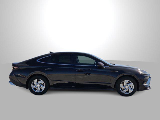 2026 Hyundai Sonata SE - Photo 9