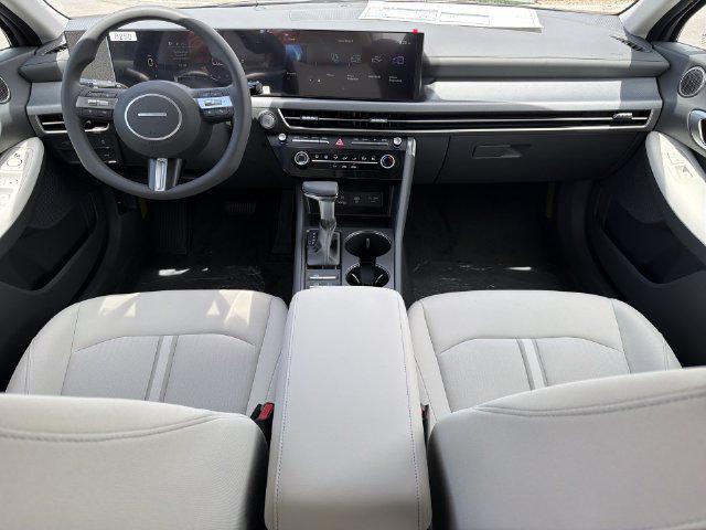 2026 Hyundai Sonata SE - Photo 13