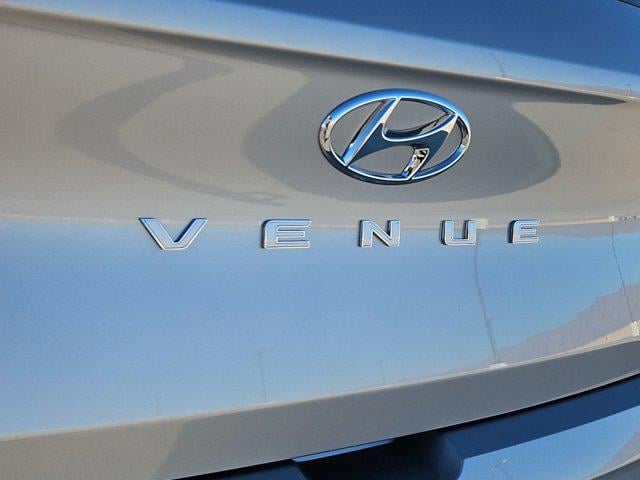 2026 Hyundai Venue SEL - Photo 12
