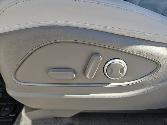 2027 Hyundai Palisade SEL - Photo 17