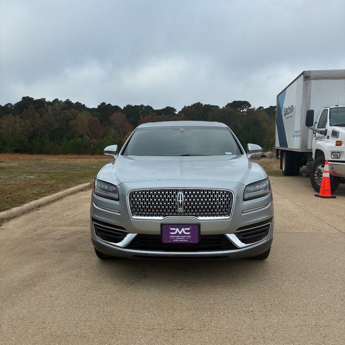 Used 2020 Lincoln Nautilus Base with VIN 2LMPJ6J90LBL04122 for sale in Center, TX