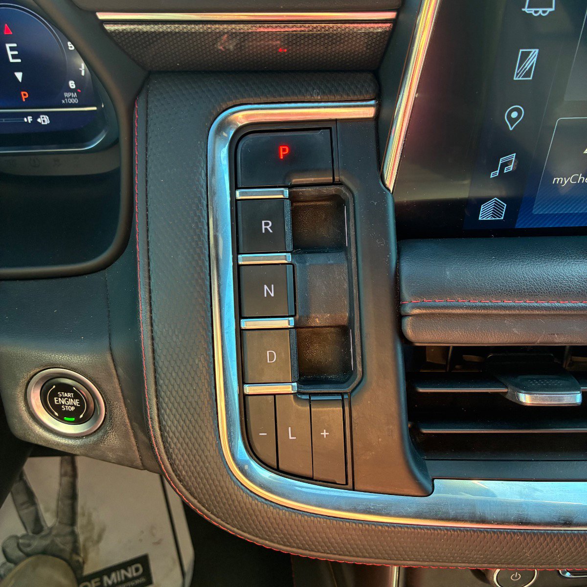 2022 Chevrolet Tahoe RST - Photo 21