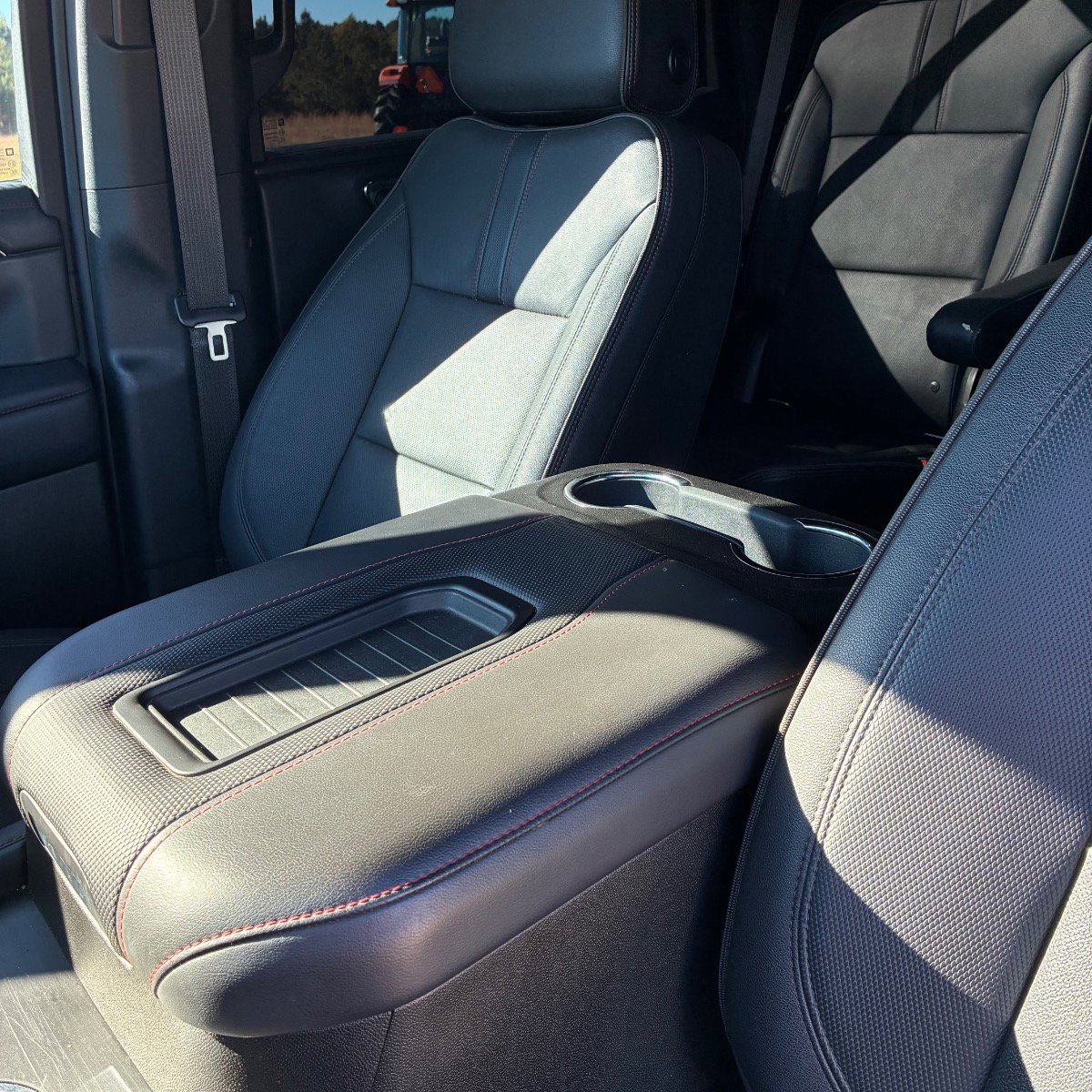 2022 Chevrolet Tahoe RST - Photo 23