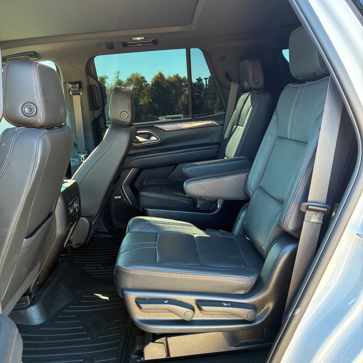 2022 Chevrolet Tahoe RST - Photo 26
