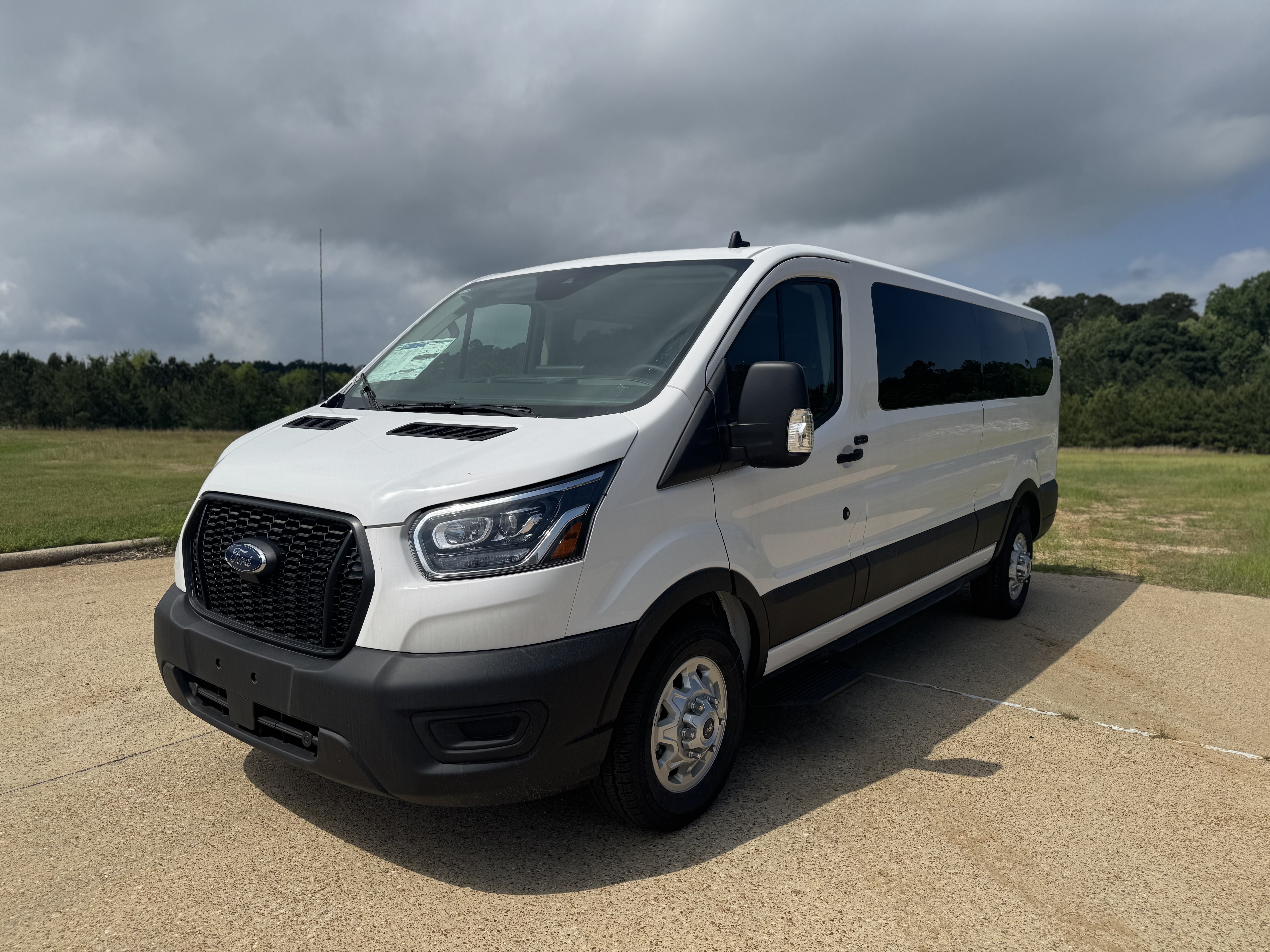  Ford Transit Commercial