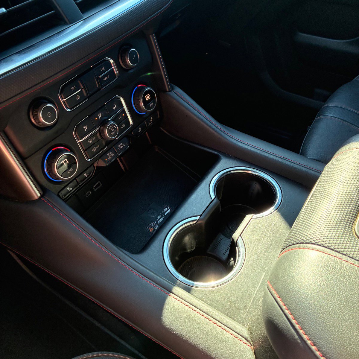 2022 Chevrolet Tahoe RST - Photo 22