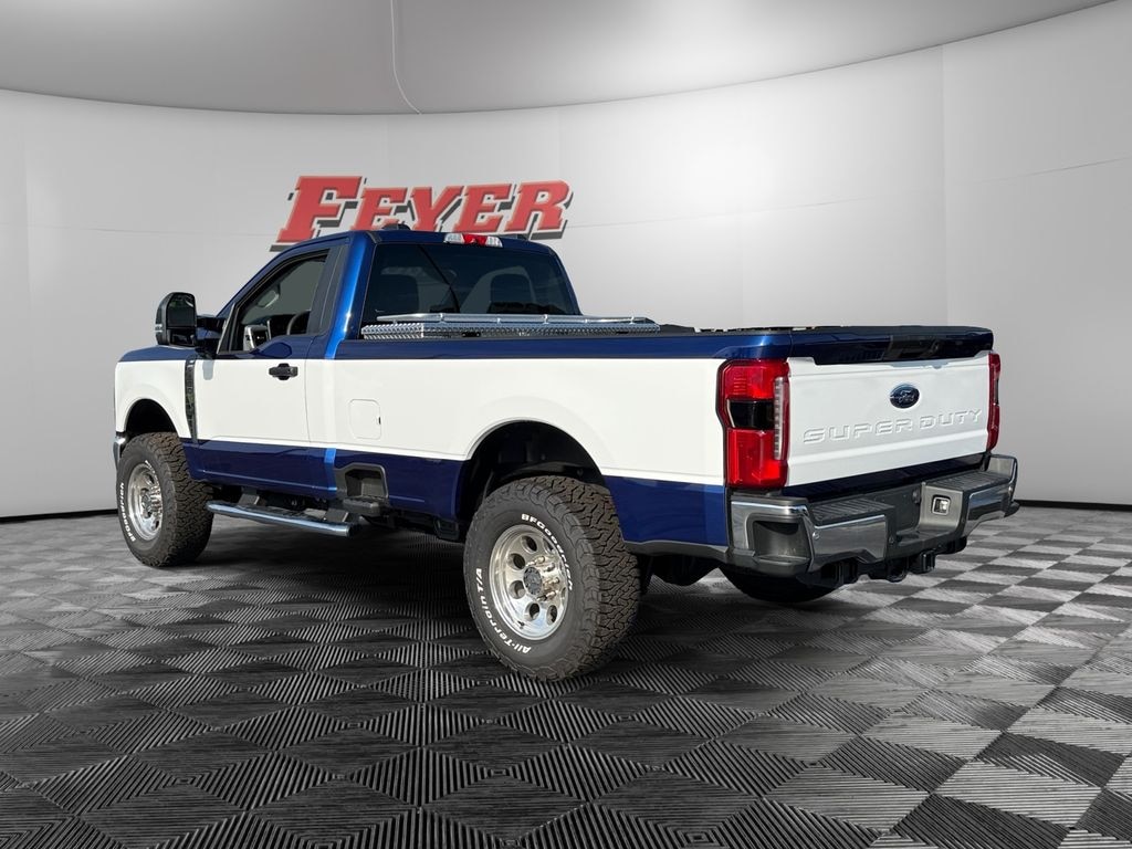 New 2026 Ford Super Duty F-350 XLT Truck