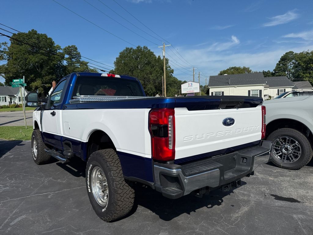 2026 Ford F-350 Super Duty XLT - Photo 25