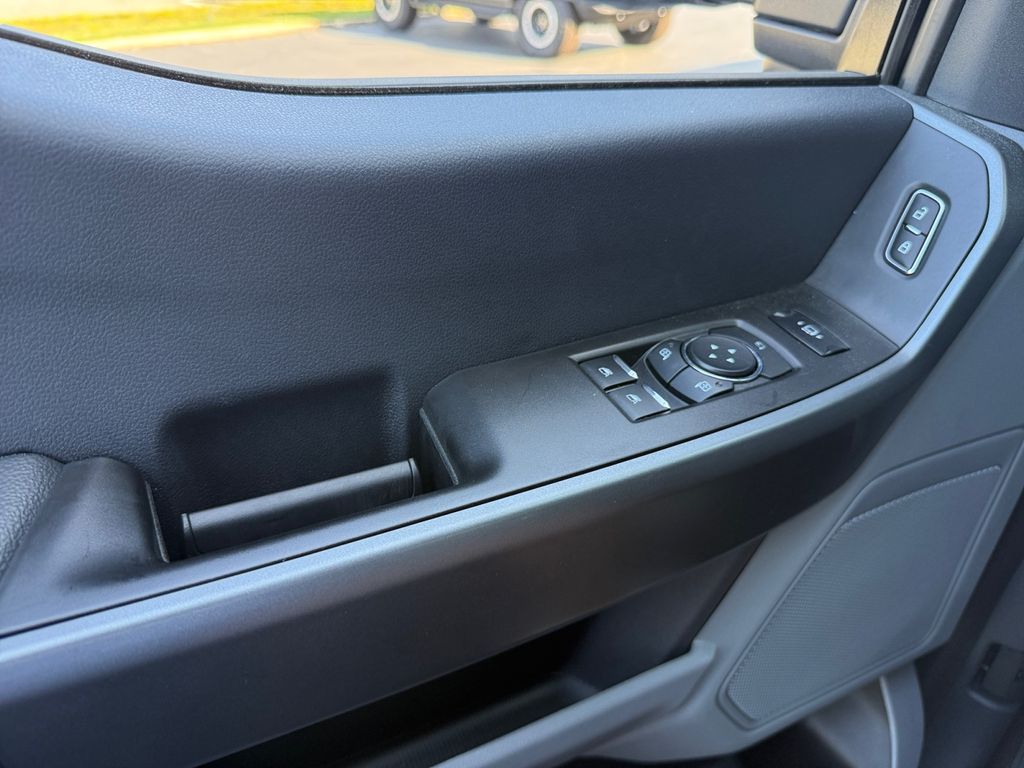 2026 Ford F-350 Super Duty XLT - Photo 26