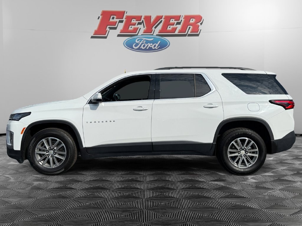 Certified 2023 Chevrolet Traverse LT Cloth SUV