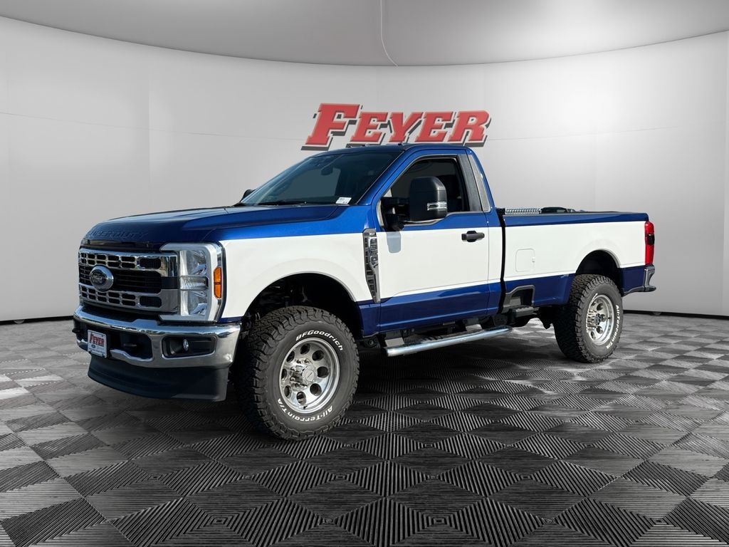 New 2026 Ford Super Duty F-350 XLT Truck