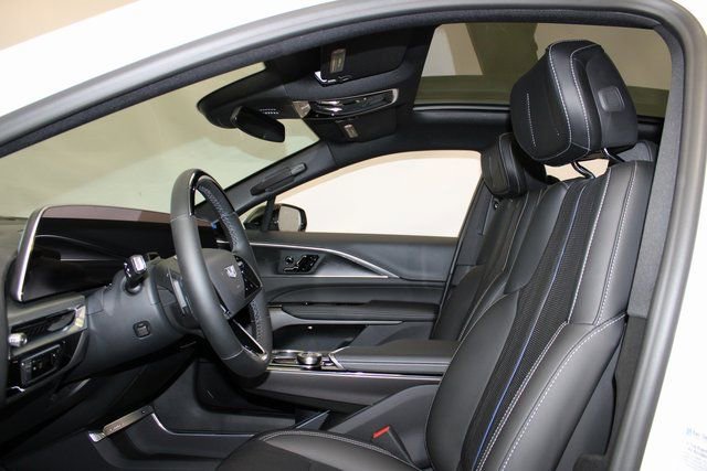 2026 Cadillac LYRIQ Sport - Photo 6