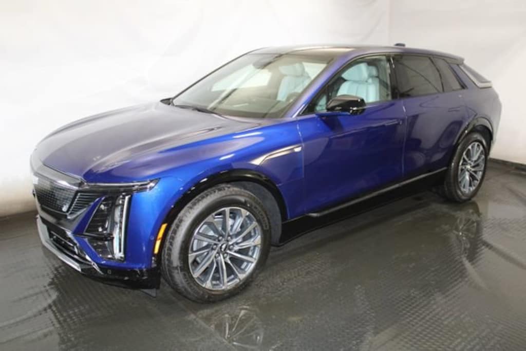 New 2026 CADILLAC LYRIQ Sport SUV