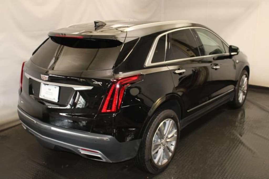 Certified 2026 CADILLAC XT5 Premium Luxury SUV