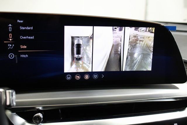 2026 Cadillac LYRIQ Luxury - Photo 16