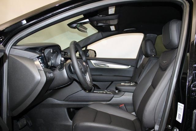 2026 Cadillac XT5 Luxury - Photo 4