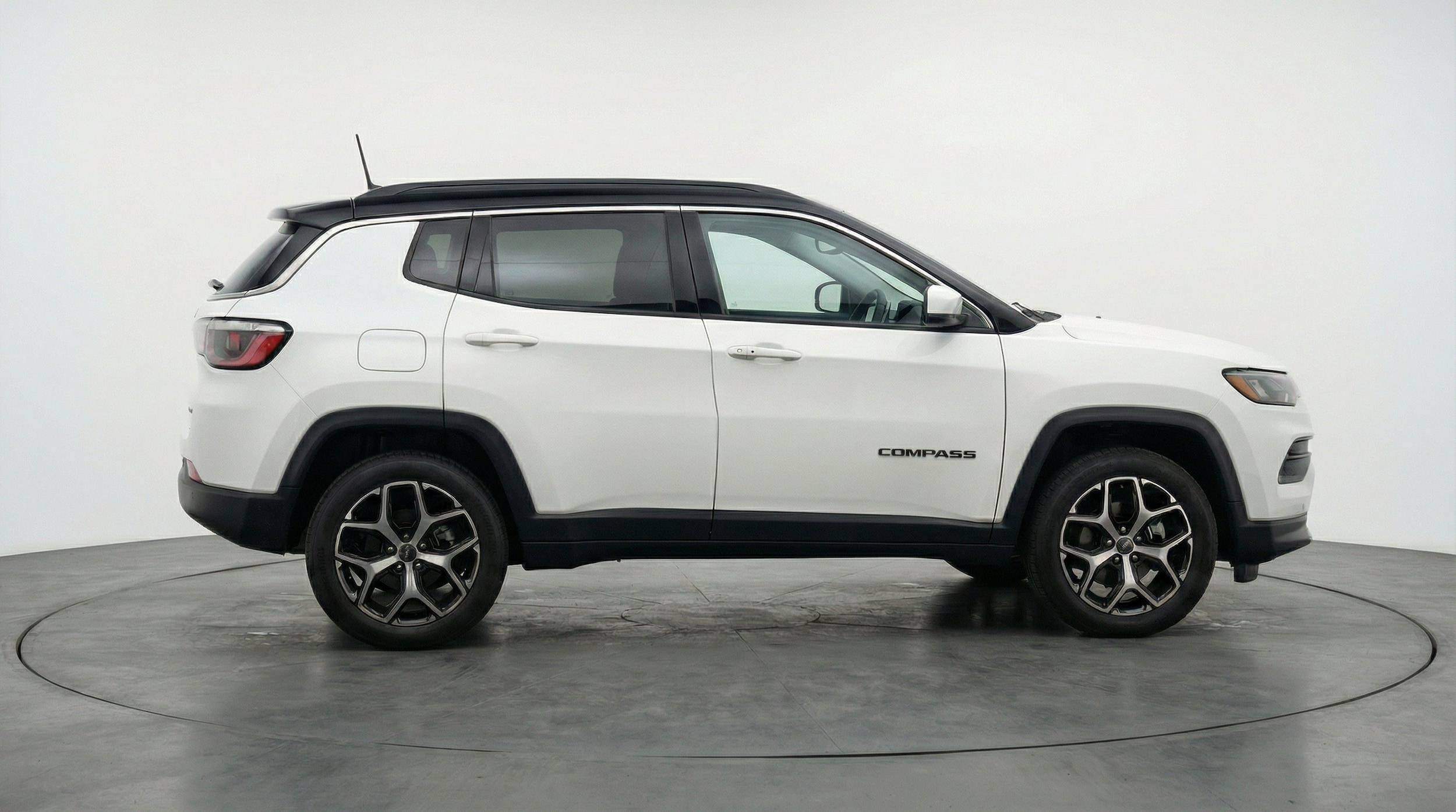 Thumbnail: 2025 Jeep Compass - 11
