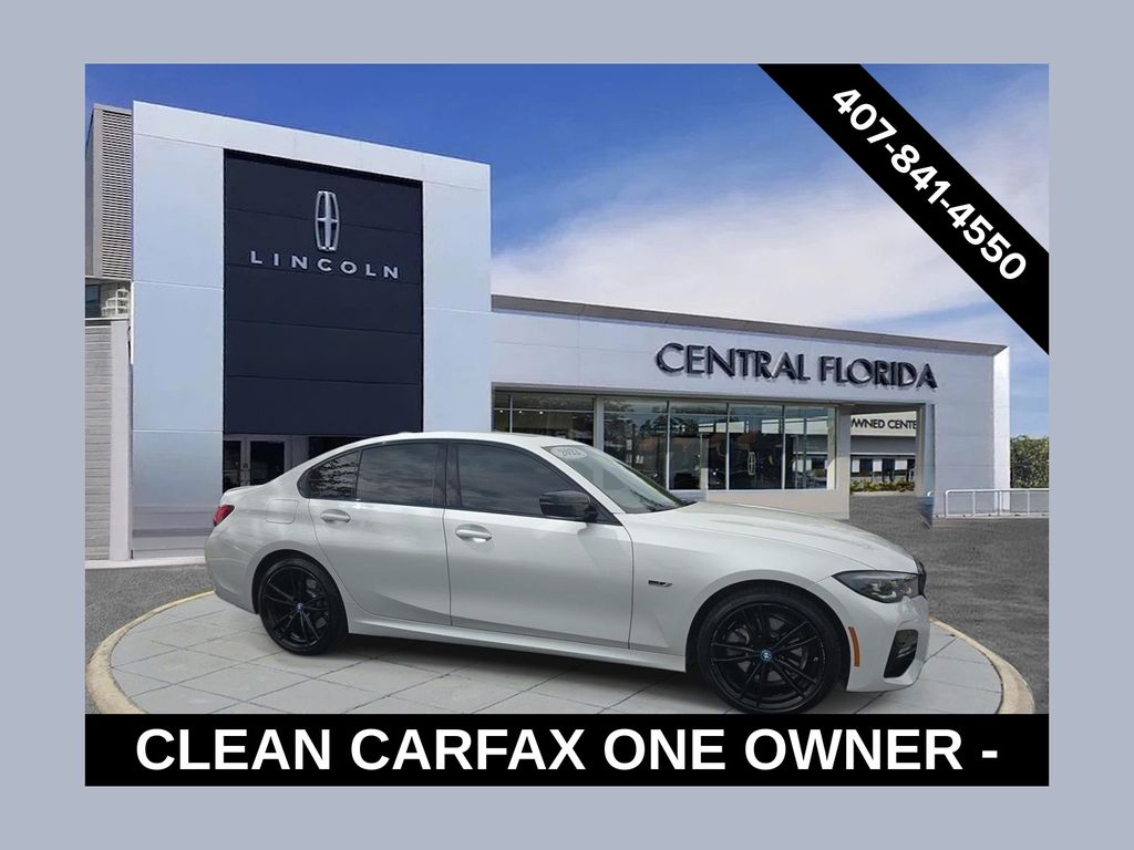 2022 BMW 330e