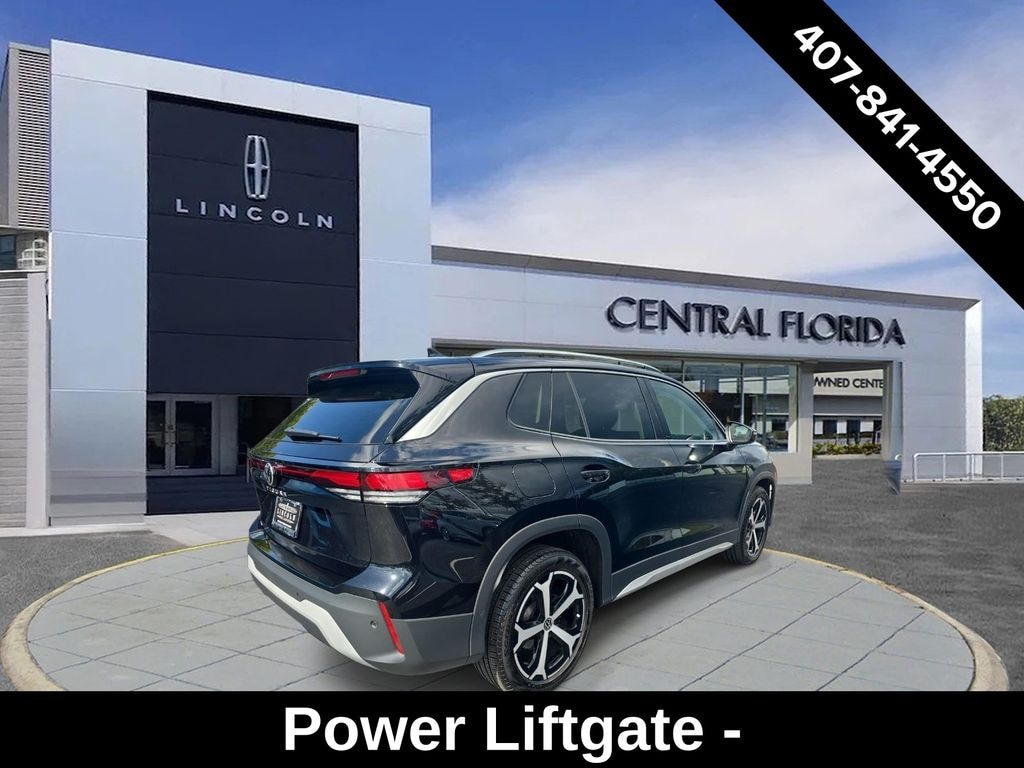 Used 2025 Volkswagen Tiguan 2.0T SE SUV