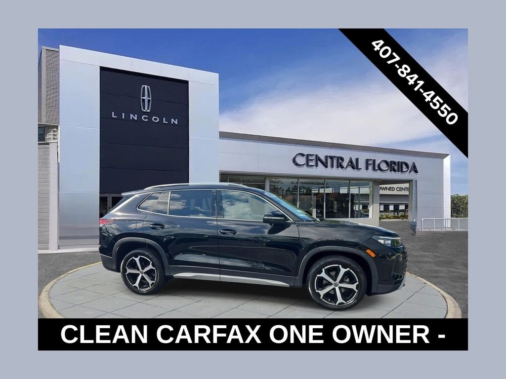 Used 2025 Volkswagen Tiguan 2.0T SE SUV