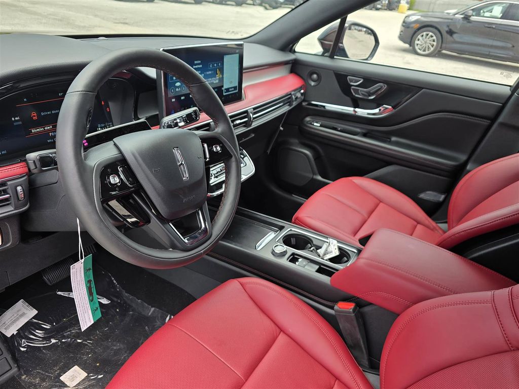 2025 Lincoln Corsair Grand Touring - Photo 18