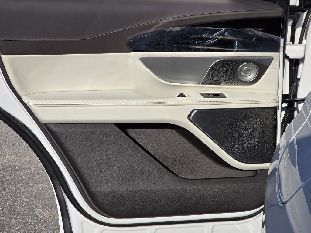 2026 Lincoln Nautilus Black Label - Photo 11
