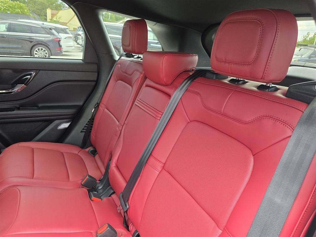 2025 Lincoln Corsair Grand Touring - Photo 11