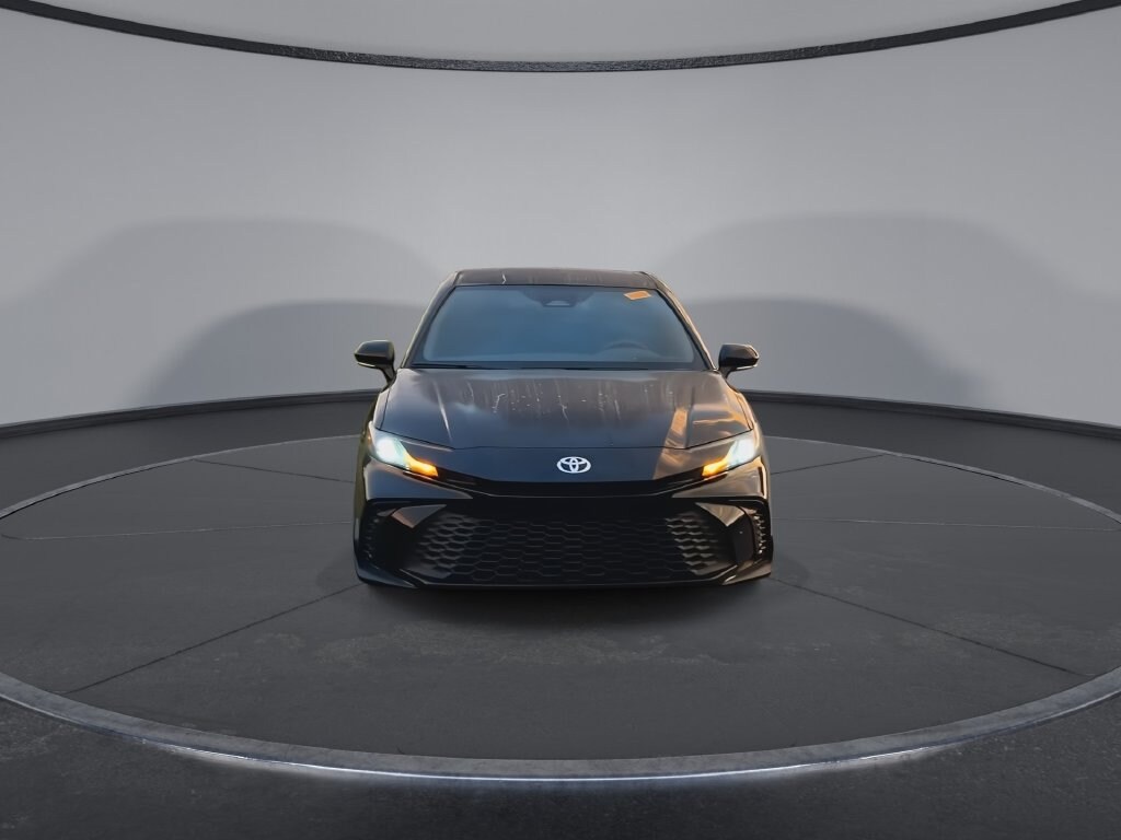 Used 2025 Toyota Camry SE Sedan