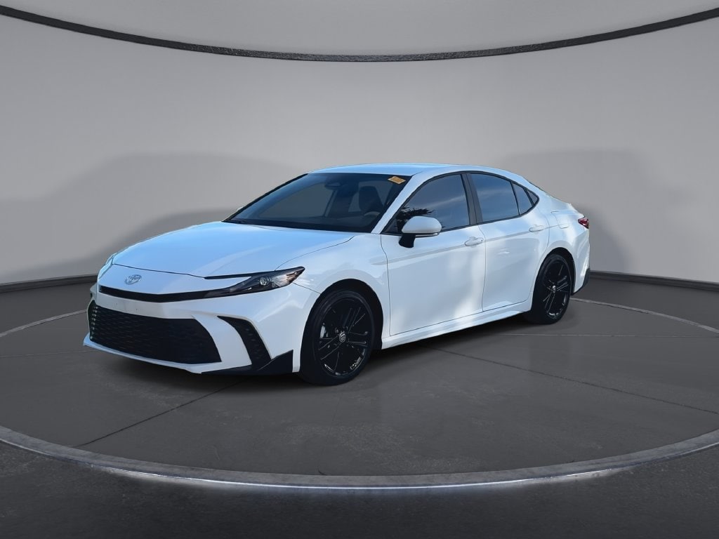 Used 2026 Toyota Camry SE Sedan