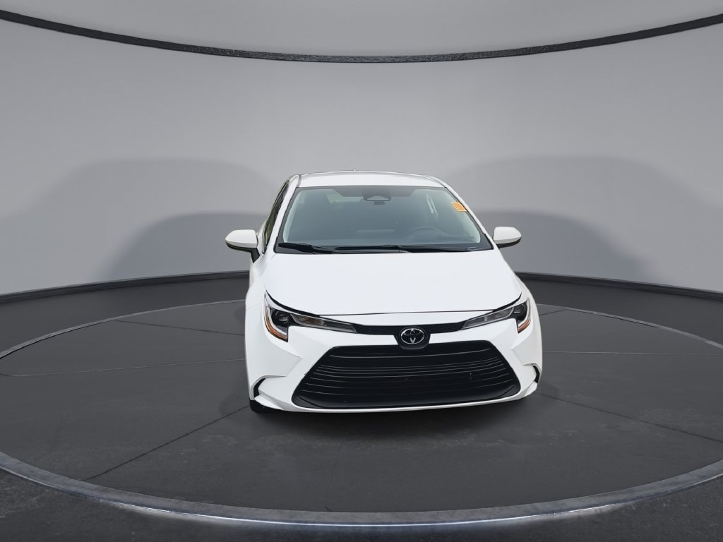 Used 2026 Toyota Corolla LE Sedan