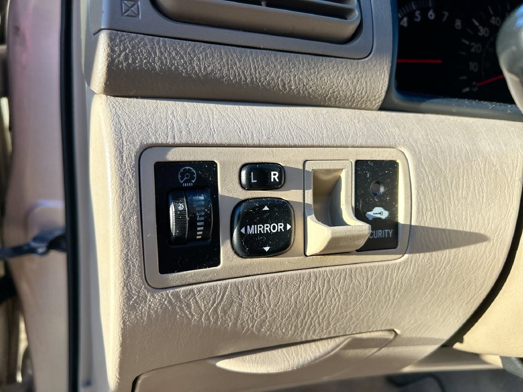 Used 2006 Toyota Corolla LE Sedan