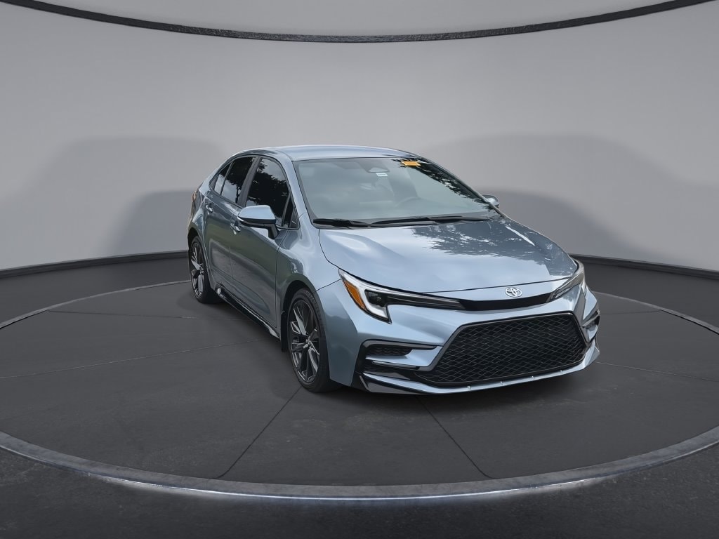Used 2025 Toyota Corolla SE Sedan