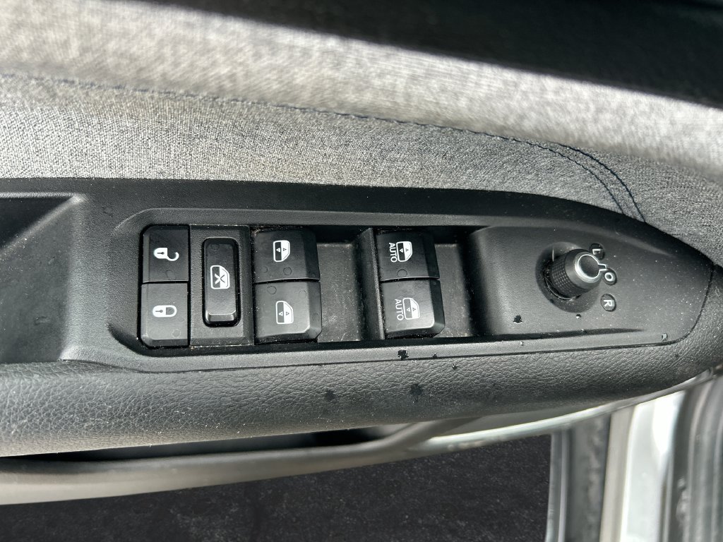 Used 2024 Jeep Compass Latitude SUV