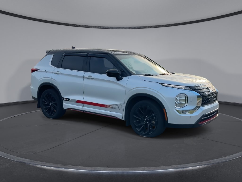 Used 2023 Mitsubishi Outlander SE SUV