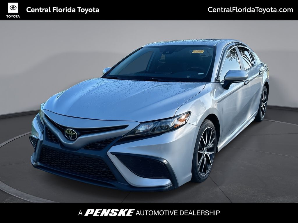 2023 Toyota Camry Sedan 