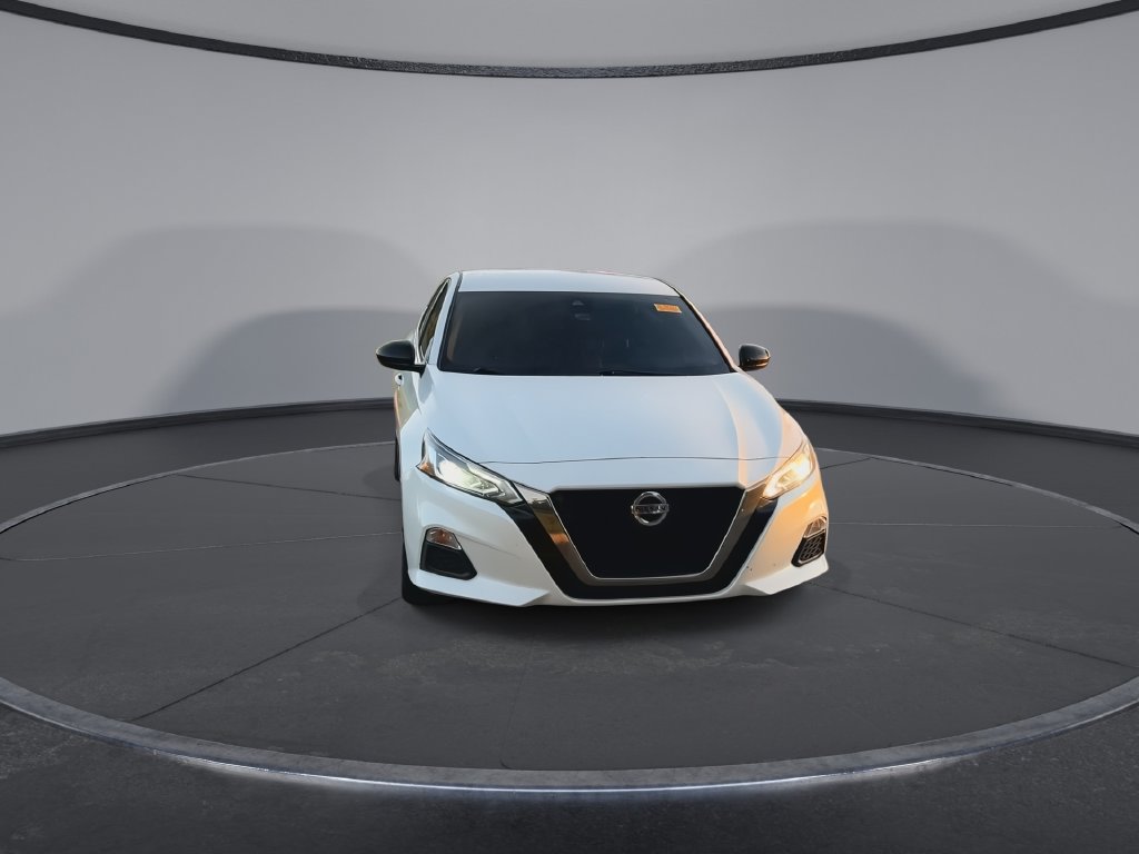 Used 2022 Nissan Altima 2.5 SR Sedan