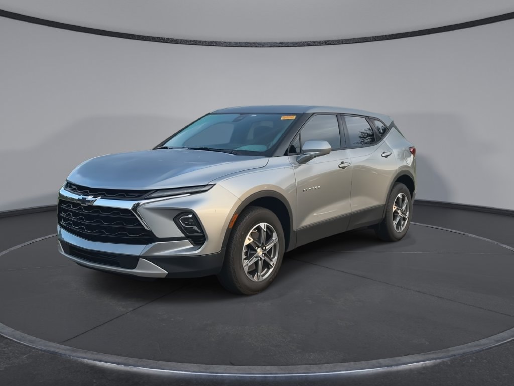 Used 2025 Chevrolet Blazer LT SUV