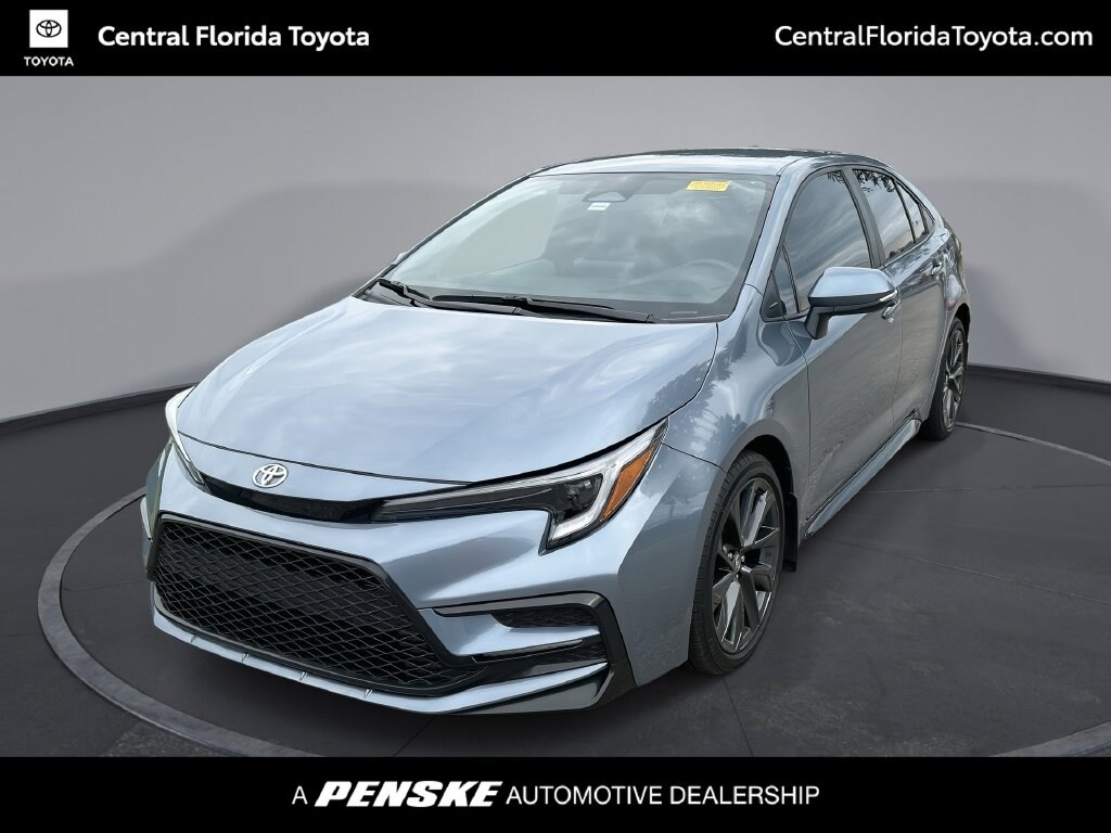 Used 2025 Toyota Corolla SE Sedan